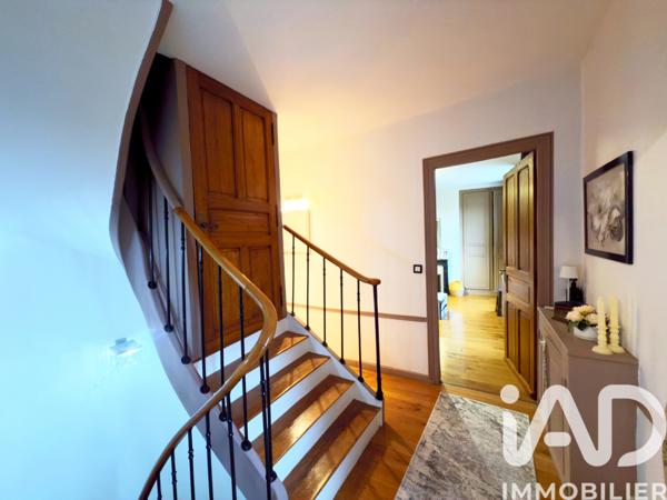 Maison à vendre 8 pièces 212 m² Grandvilliers