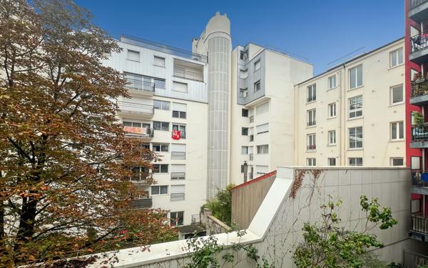 Appartement à vendre    2 pièces • 38,14 m2 Paris 20