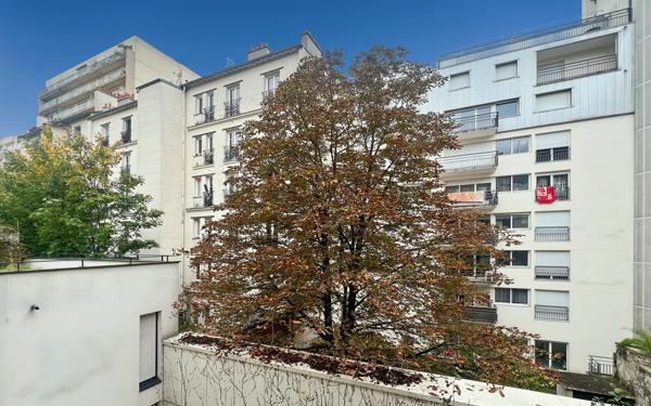 Appartement à vendre    2 pièces • 38,14 m2 Paris 20