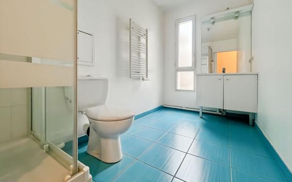 Appartement à vendre    2 pièces • 38,14 m2 Paris 20