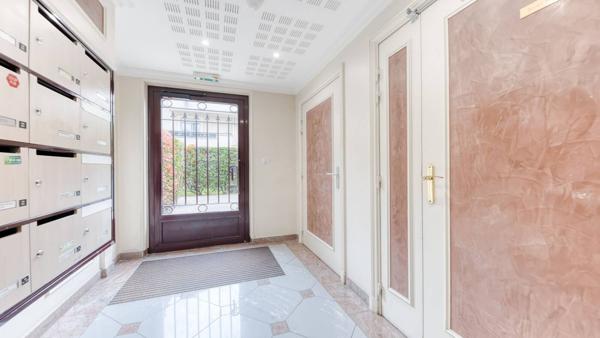 Appartement Pontault Combault 3 pièce(s) 53 m2
