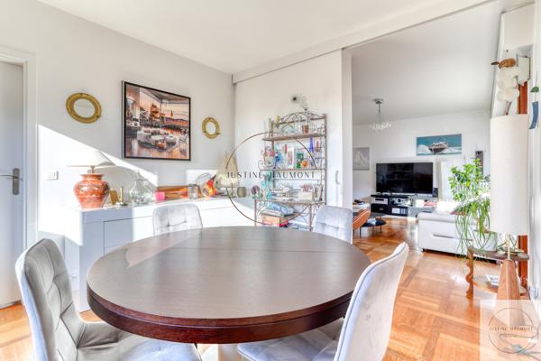 Garches (92380) Appartement 3/4 chambres, séjour spacieux orienté Sud, au calme avec vue dégagée, grand balcon – DPE D