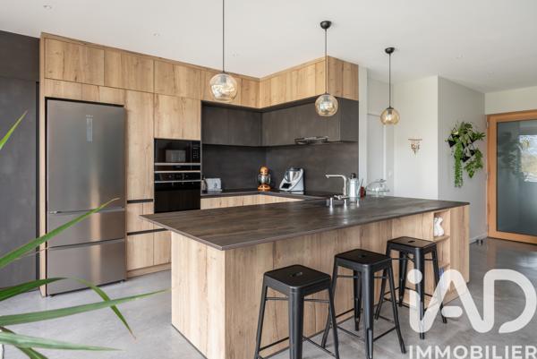 Maison à vendre 8 pièces 156 m² Voiron