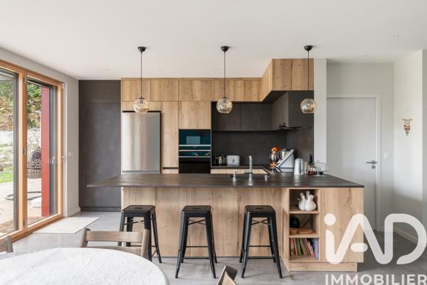 Maison à vendre 8 pièces 156 m² Voiron