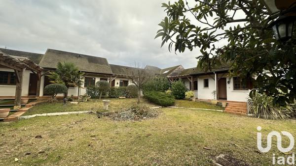 Immeuble à vendre 400 m² Dordives