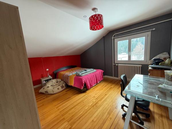 GRANDE MAISON FAMILIALE