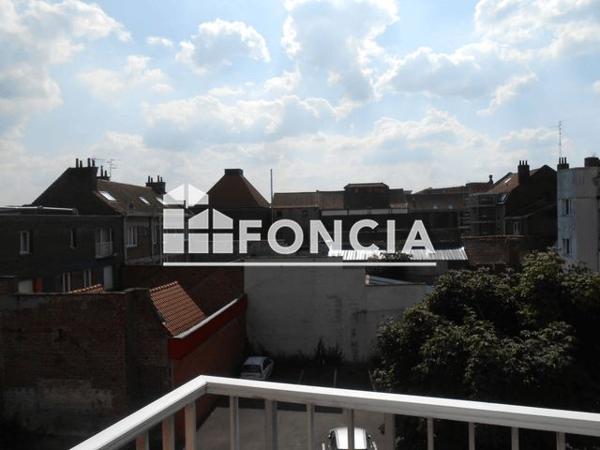 Location Studio 32.3 m² - 10 RUE DE DOUAI Lille 59000