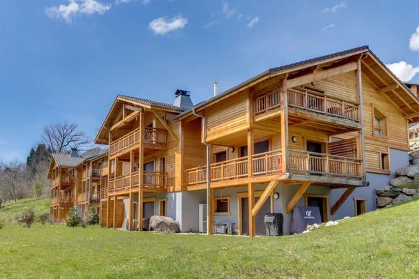 Haute Savoie (74), à vendre SAMOENS - Domaine skiable Grand Massif - Appartement T3 bis