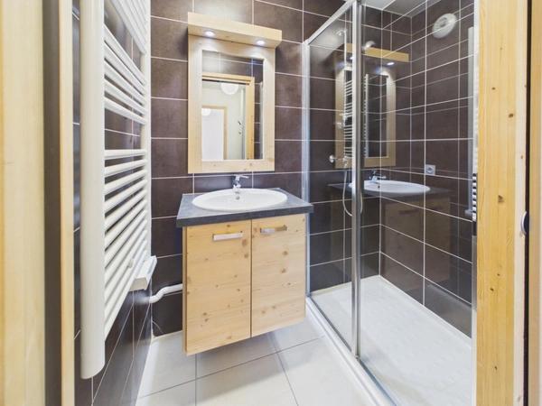 Haute Savoie (74), à vendre SAMOENS - Domaine skiable Grand Massif - Appartement T3 bis
