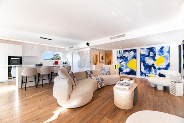 Vente Penthouse Saint-Tropez 4 Pièces 130 m²