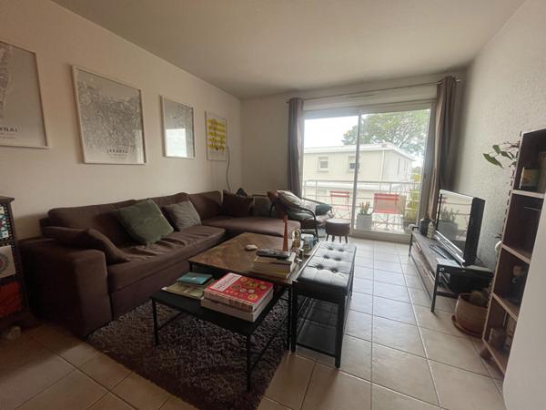 Appartement à vendre à Vannes 40m² le port à pied Garage fermé cave