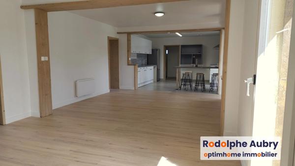 Maison individuelle rénovée avec jardin à Saint-Sébastien-de-Morsent