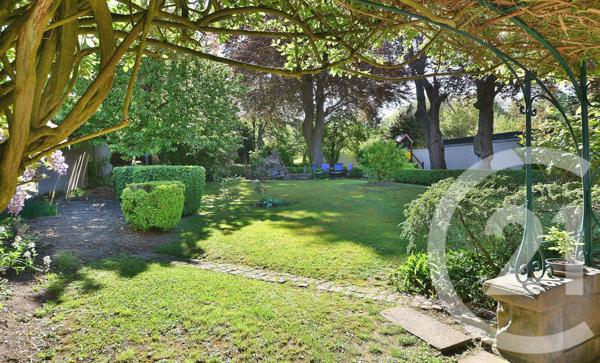 Maison à vendre  9 pièces - 450 m2 JOUY AUX ARCHES - 57