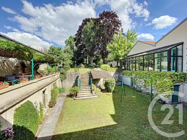 Maison à vendre  9 pièces - 450 m2 JOUY AUX ARCHES - 57
