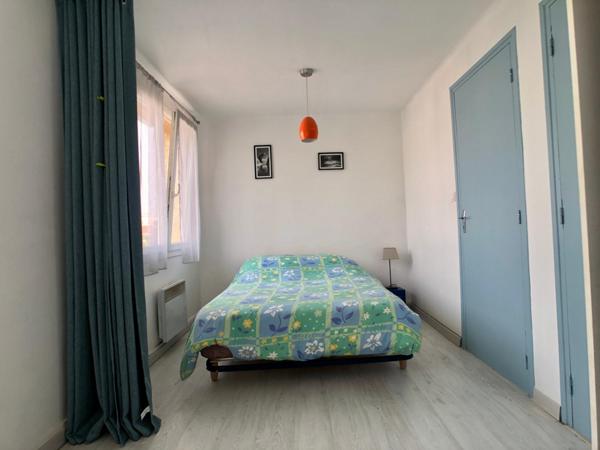 Beau volume pour ce T2 en deuxième ligne