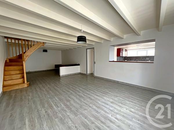 Maison à vendre  4 pièces - 125,58 m 2   SAUJON  - 17