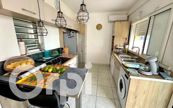 Maison à vendre    6 pièces • 128 m2 Saint-François