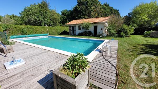 Maison à vendre  4 pièces - 45 m 2   HOURTIN  - 33