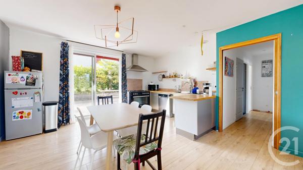 Maison à vendre  4 pièces - 75 m 2   BASSUSSARRY  - 64