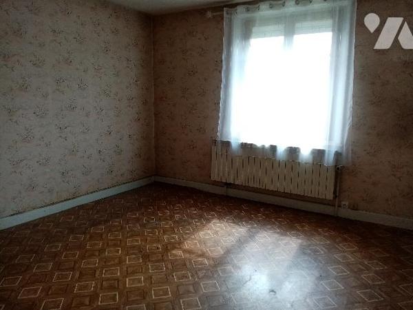 versant sud, secteur calme et ensoleillé, pavillon individuel environ 60 m² au sol
terrain 510 m²