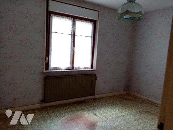 versant sud, secteur calme et ensoleillé, pavillon individuel environ 60 m² au sol
terrain 510 m²