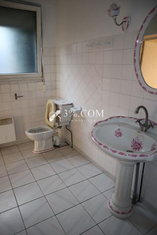 Ferme
                                                                                                                                                                                                                                                                                                                        17 pièce(s)                                                                                                                                                                                                          7 chambre(s)                                                                                                                                                                                                          362.3  m²