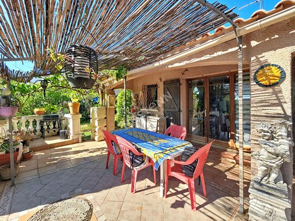Maison Six Fours Les Plages 5 pièces - La Pétugue