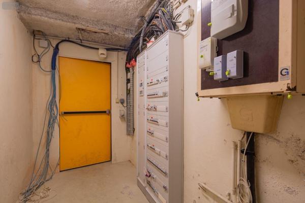 Immeuble à vendre à Bordeaux en Gironde (33000), ref : 015/772   
Victoire