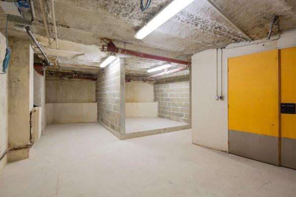 Immeuble à vendre à Bordeaux en Gironde (33000), ref : 015/772   
Victoire