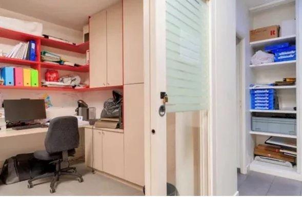 # Commerce – 69m² – Paris 4ème