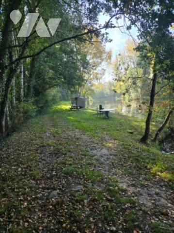 Deux étangs et des parcelles de terre sur une surface totale de 3h9130m².