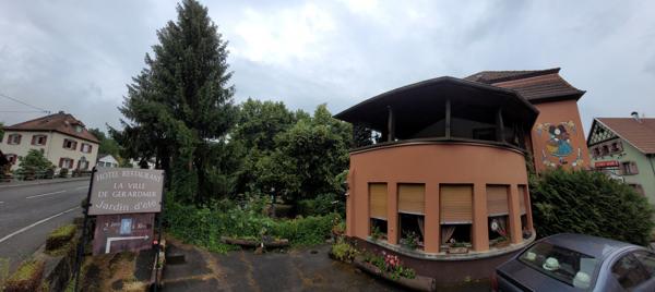 Soultzeren (68140) Immeuble 700 m² habitables sur 11,73 ares, idéalement situé.