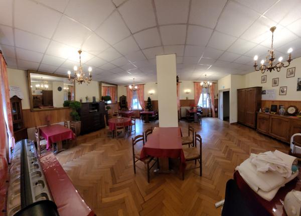 Soultzeren (68140) Immeuble 700 m² habitables sur 11,73 ares, idéalement situé.