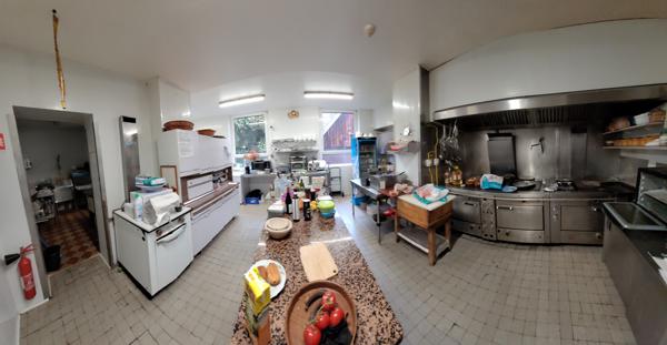 Soultzeren (68140) Immeuble 700 m² habitables sur 11,73 ares, idéalement situé.