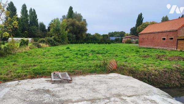 ISBERGUES, une parcelle de terrain à Bâtir