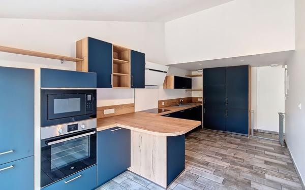 Maison à vendre    4 pièces •  Pont-du-Château