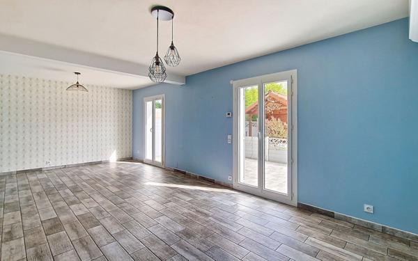 Maison à vendre    4 pièces •  Pont-du-Château