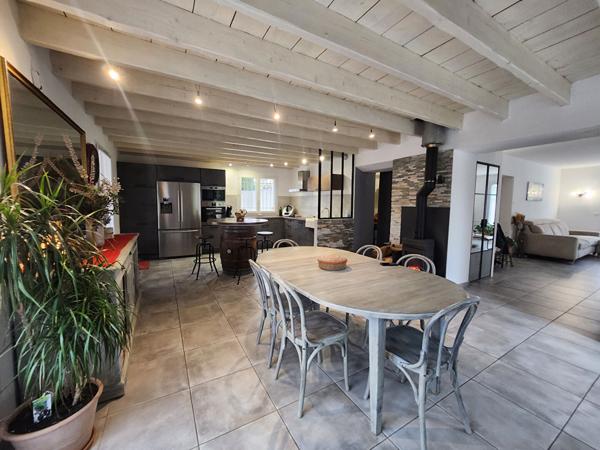 EXCLUSIVITÉ À VENDRE ? ENTRE AVIGNON ET L'ISLE SUR LA SORGUE - MAISON DE 120 M² SURF HAB SUR 300 M² DE TERRAIN AVEC CHAMBRE DE PLAIN PIED