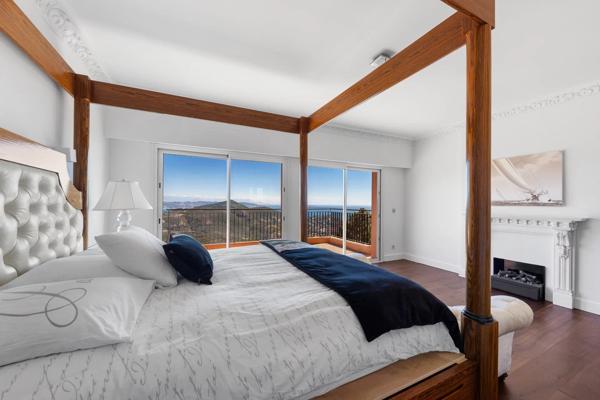 Théoule sur mer, magnifique villa pleine vue mer de 660m2