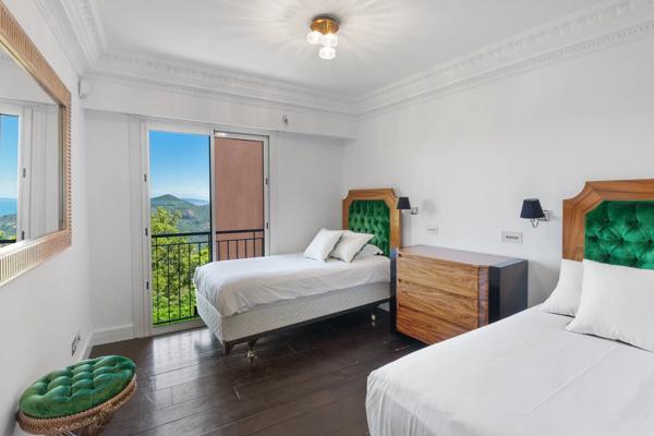 Théoule sur mer, magnifique villa pleine vue mer de 660m2