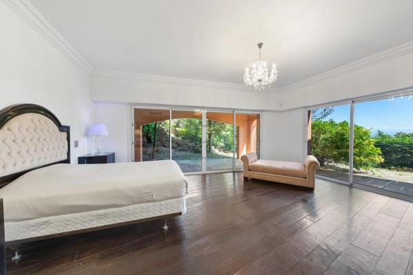 Théoule sur mer, magnifique villa pleine vue mer de 660m2