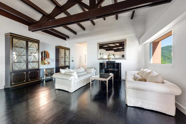 Théoule sur mer, magnifique villa pleine vue mer de 660m2