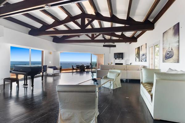 Théoule sur mer, magnifique villa pleine vue mer de 660m2