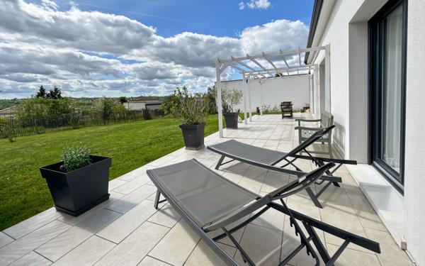 Maison à vendre    4 pièces • 112 m2 Périgueux