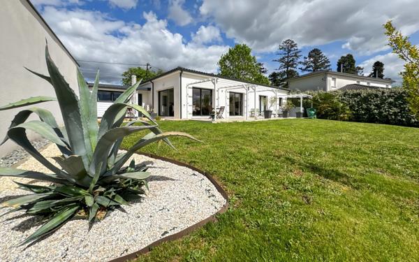 Maison à vendre    4 pièces • 112 m2 Périgueux