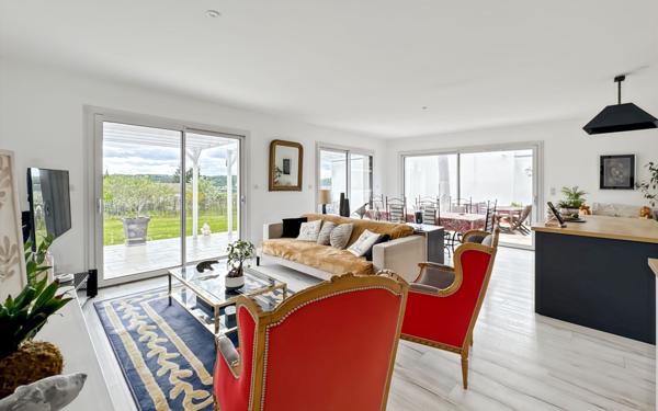 Maison à vendre    4 pièces • 112 m2 Périgueux