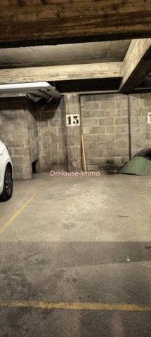 Parking / Box à vendre de 12 m²