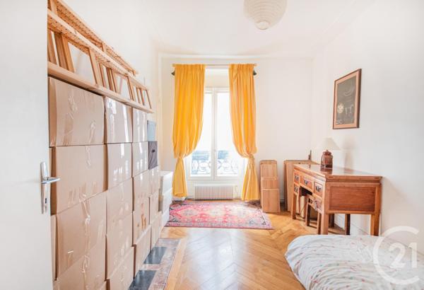 Appartement F4 à vendre  4 pièces - 83,08 m2 PARIS - 75010