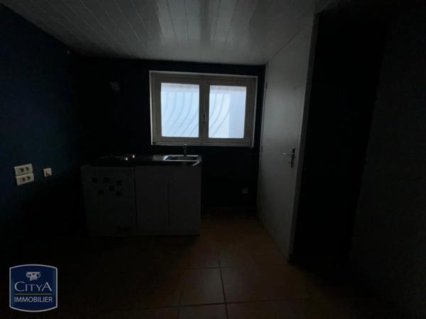 Local professionnel à louer 158m² Périgny (17180)