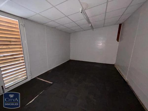 Local professionnel à louer 158m² Périgny (17180)